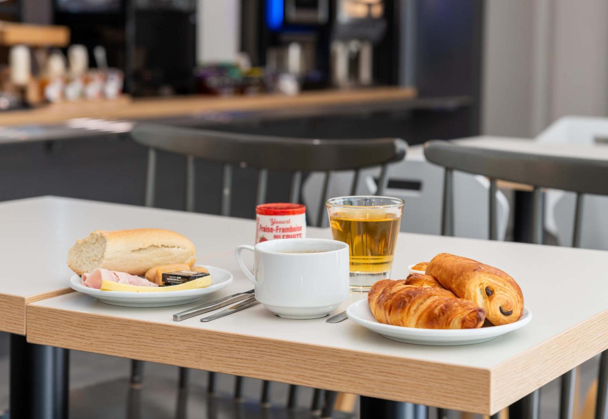 B&B Hotel Lyon Caluire Cite Internationale Dış mekan fotoğraf