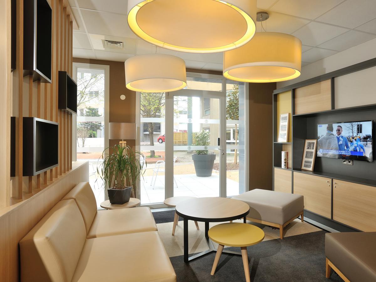 B&B Hotel Lyon Caluire Cite Internationale Dış mekan fotoğraf