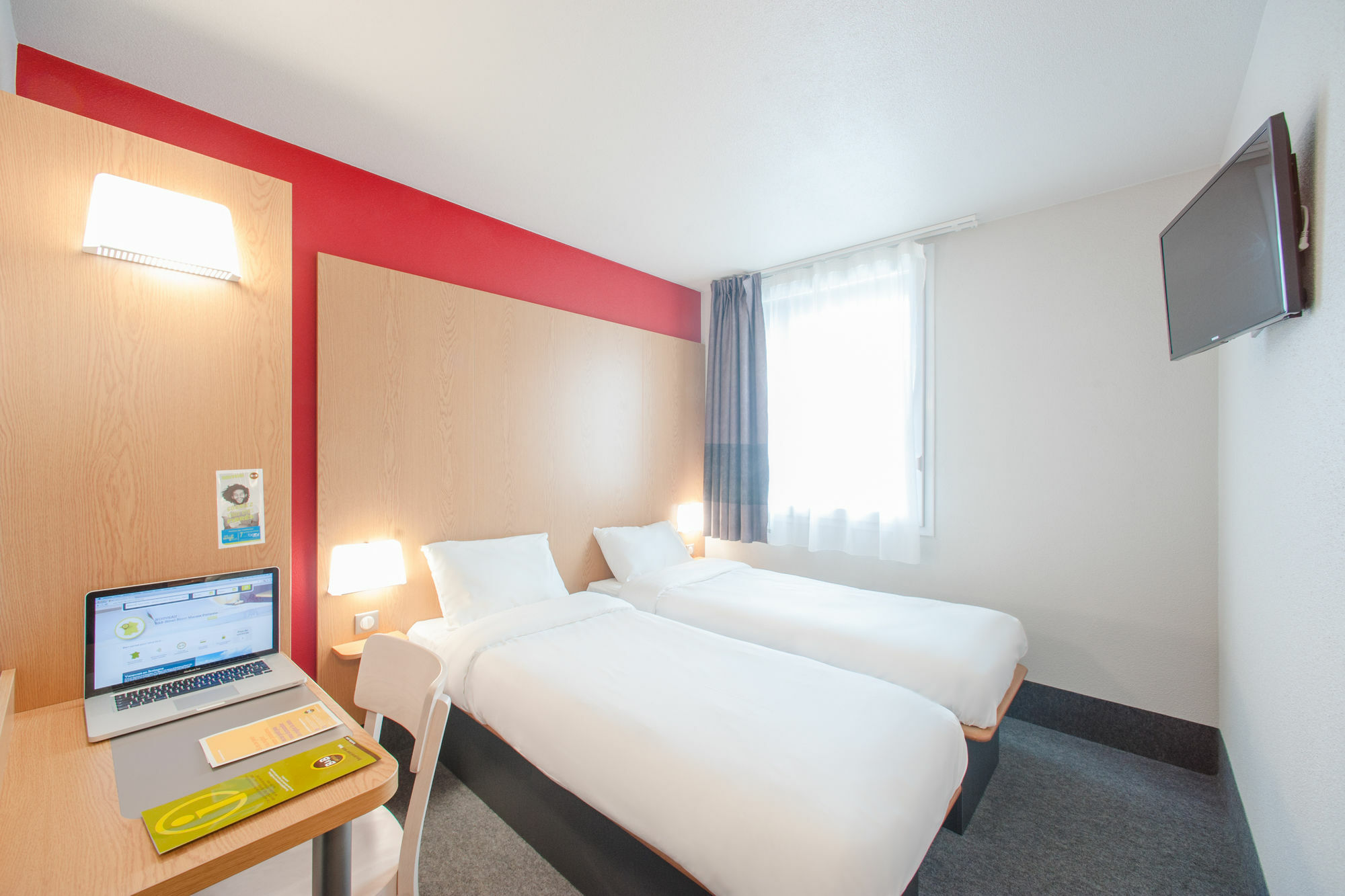 B&B Hotel Lyon Caluire Cite Internationale Dış mekan fotoğraf