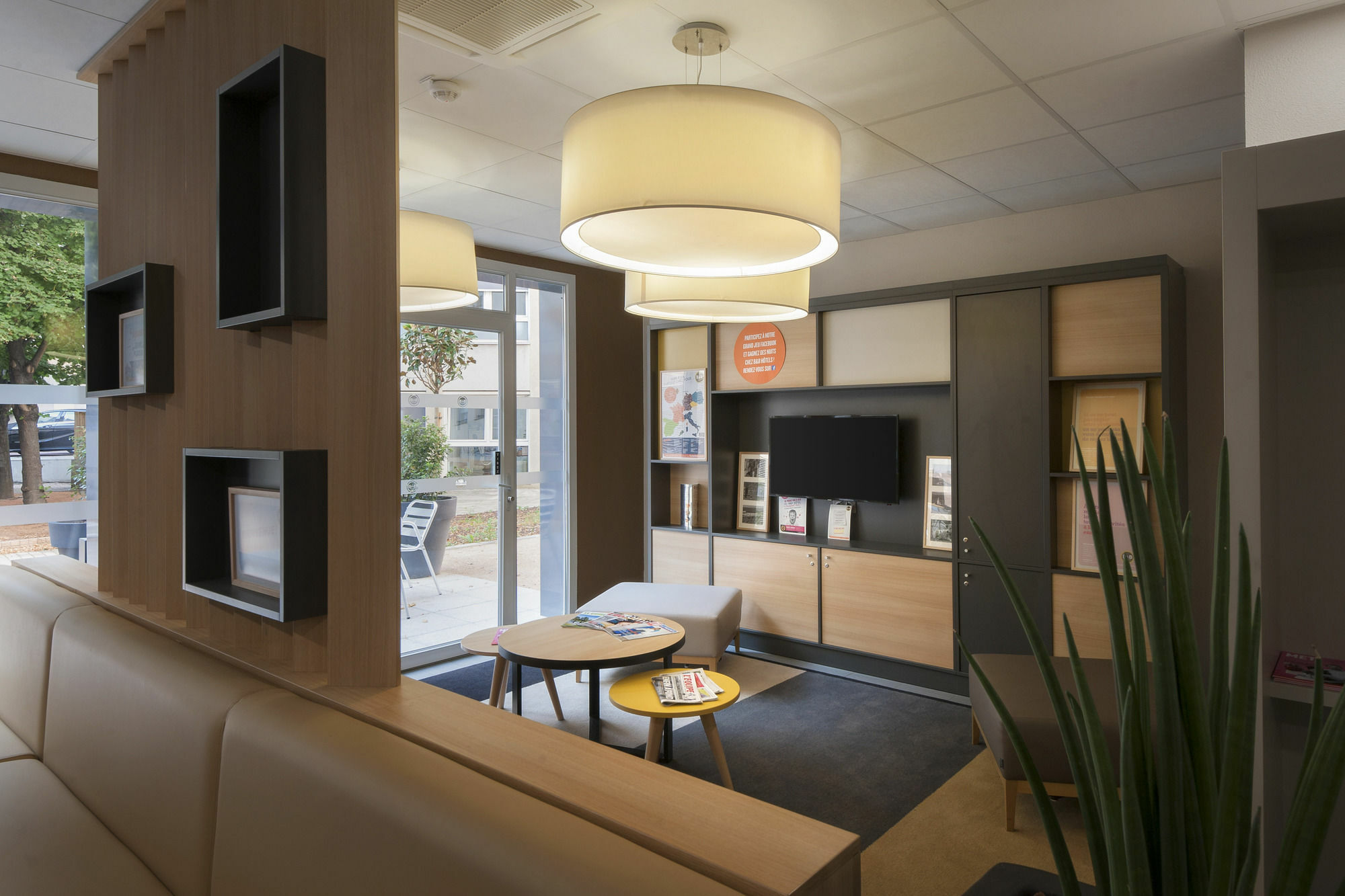 B&B Hotel Lyon Caluire Cite Internationale Dış mekan fotoğraf
