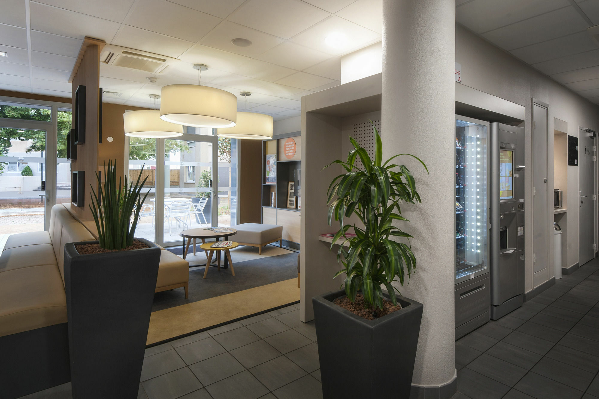 B&B Hotel Lyon Caluire Cite Internationale Dış mekan fotoğraf
