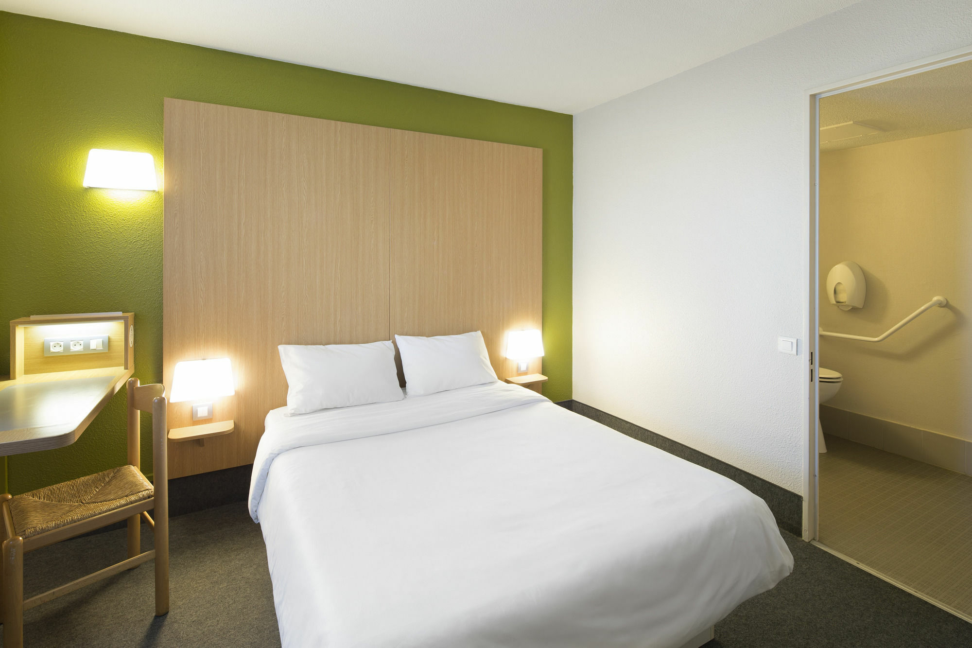 B&B Hotel Lyon Caluire Cite Internationale Dış mekan fotoğraf